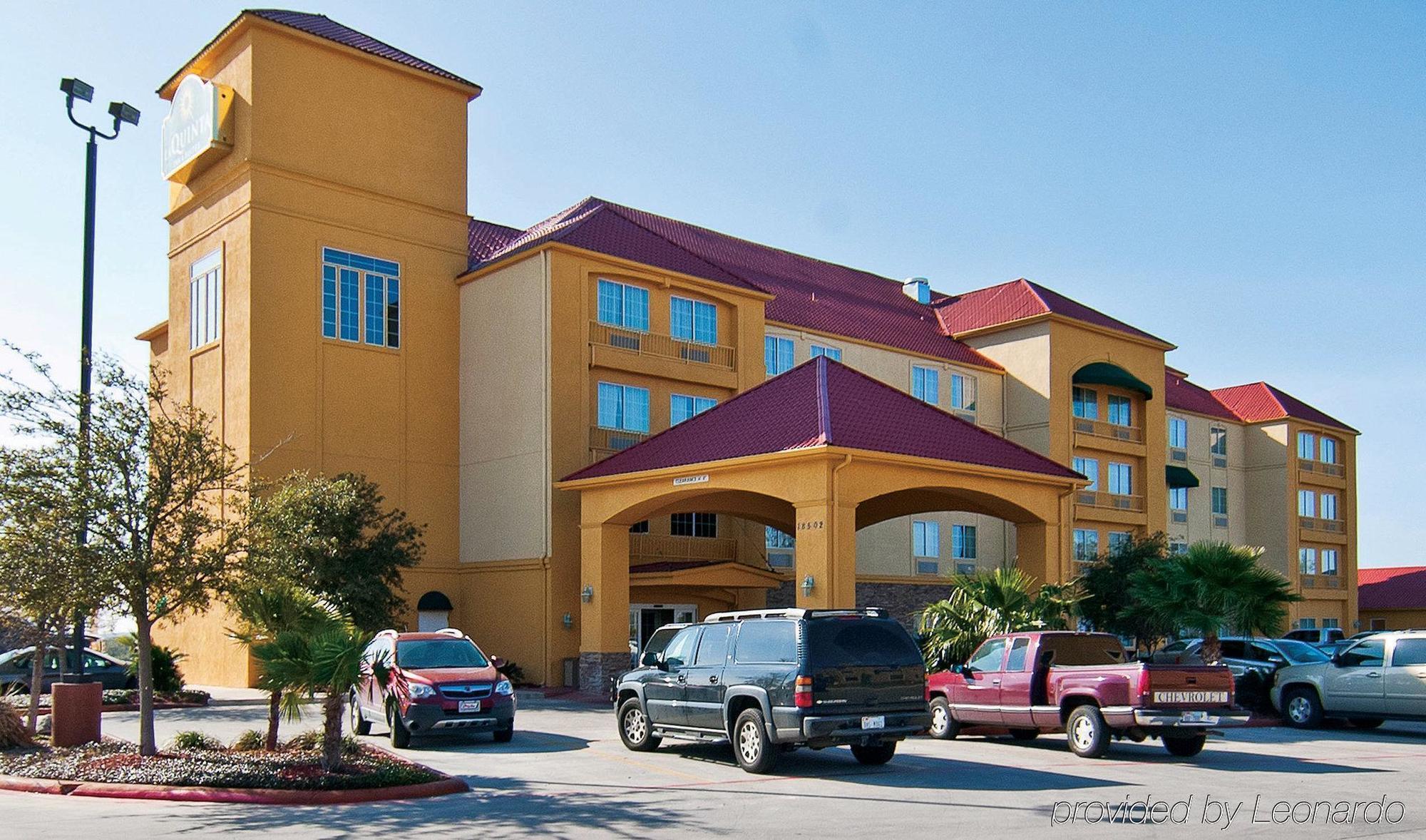 Готель La Quinta By Wyndham San Antonio North Stone Oak Екстер'єр фото